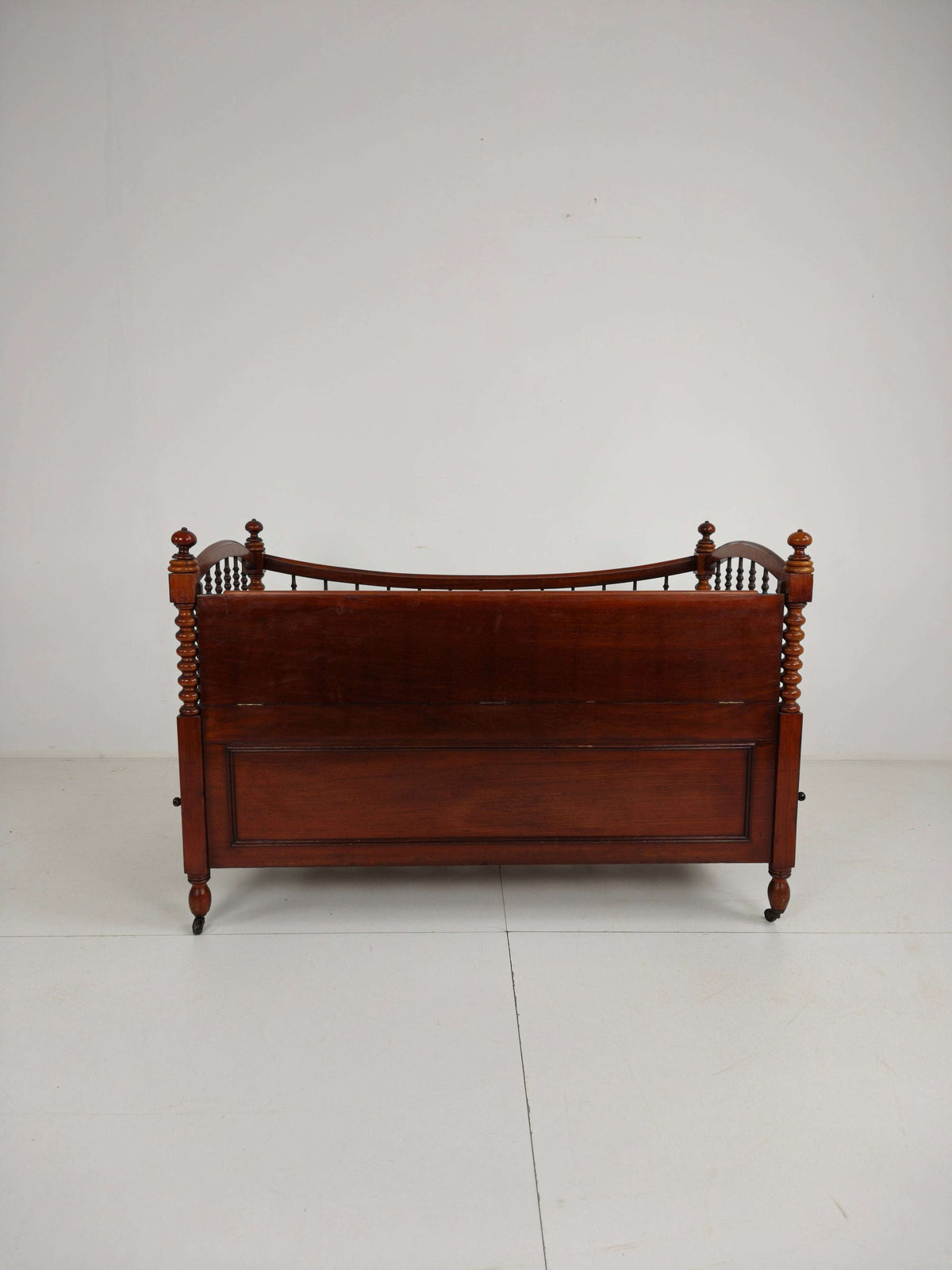 Rare Biedermeier Mahogany Daybed / Child’s Bed – Circa 1820 Rare Biedermeier Mahogany Daybed / Child’s Bed – Circa 1820