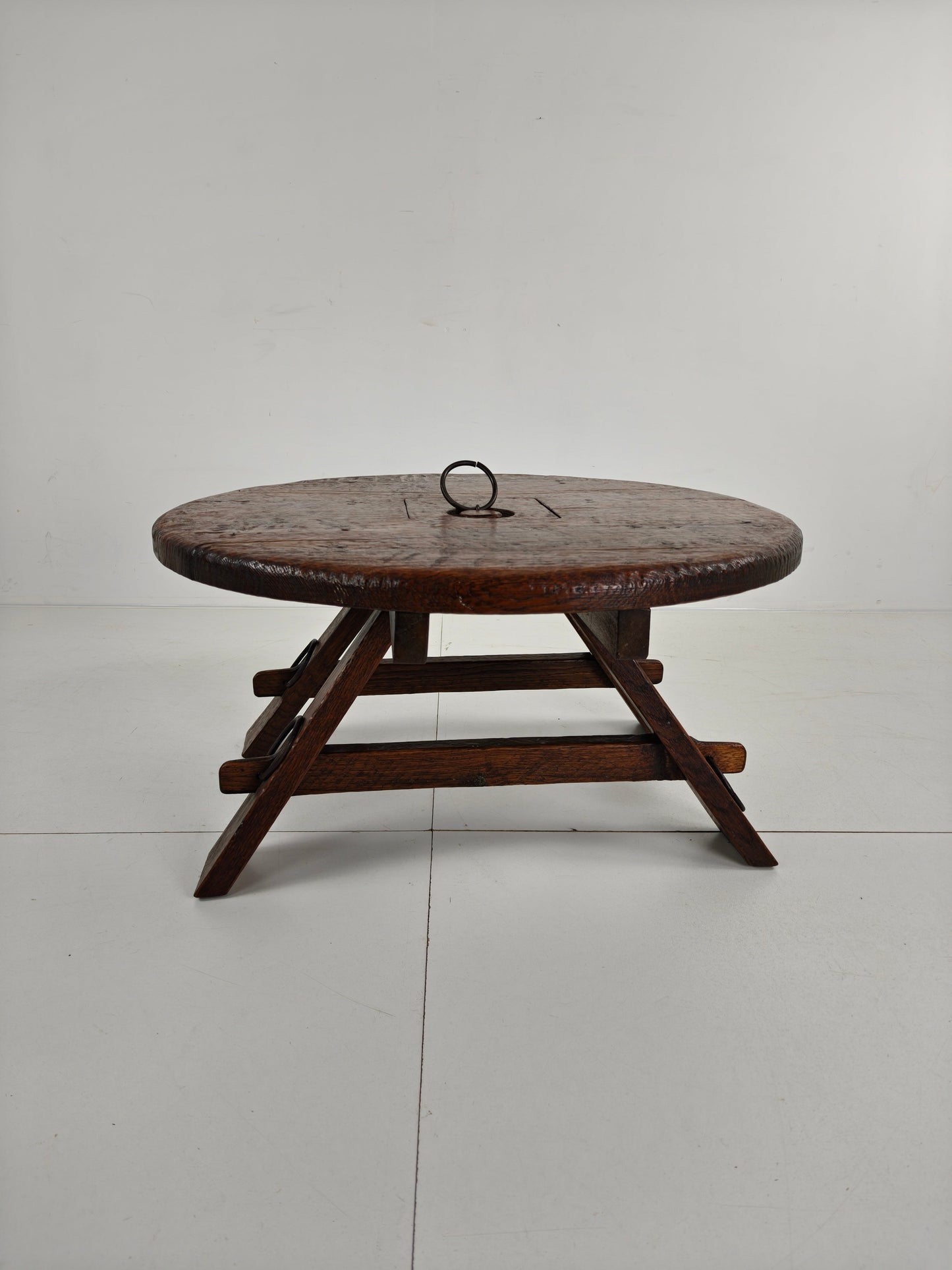 Rustic Oak Brutalist round Coffee table France 1960s Mid-20th Century Rustic Oak Brutalist round Coffee table France 1960s Mid-20th Century