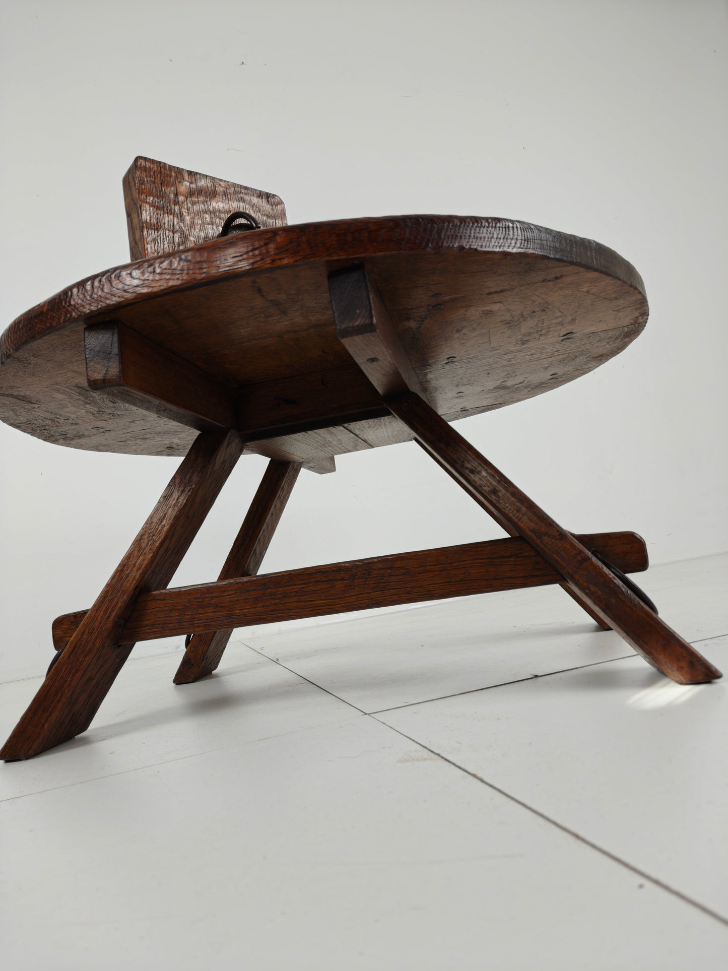 Rustic Oak Brutalist round Coffee table France 1960s Mid-20th Century Rustic Oak Brutalist round Coffee table France 1960s Mid-20th Century