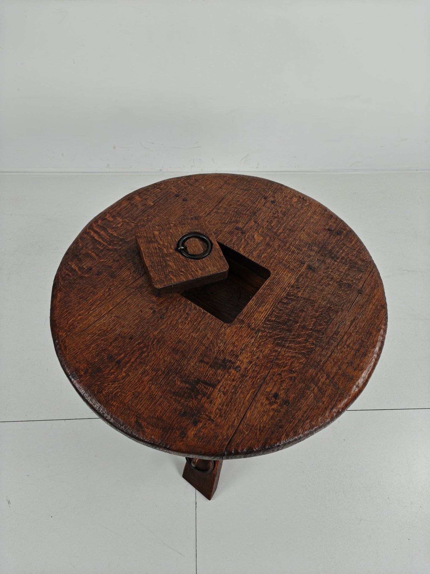 Rustic Oak Brutalist round Coffee table France 1960s Mid-20th Century Rustic Oak Brutalist round Coffee table France 1960s Mid-20th Century