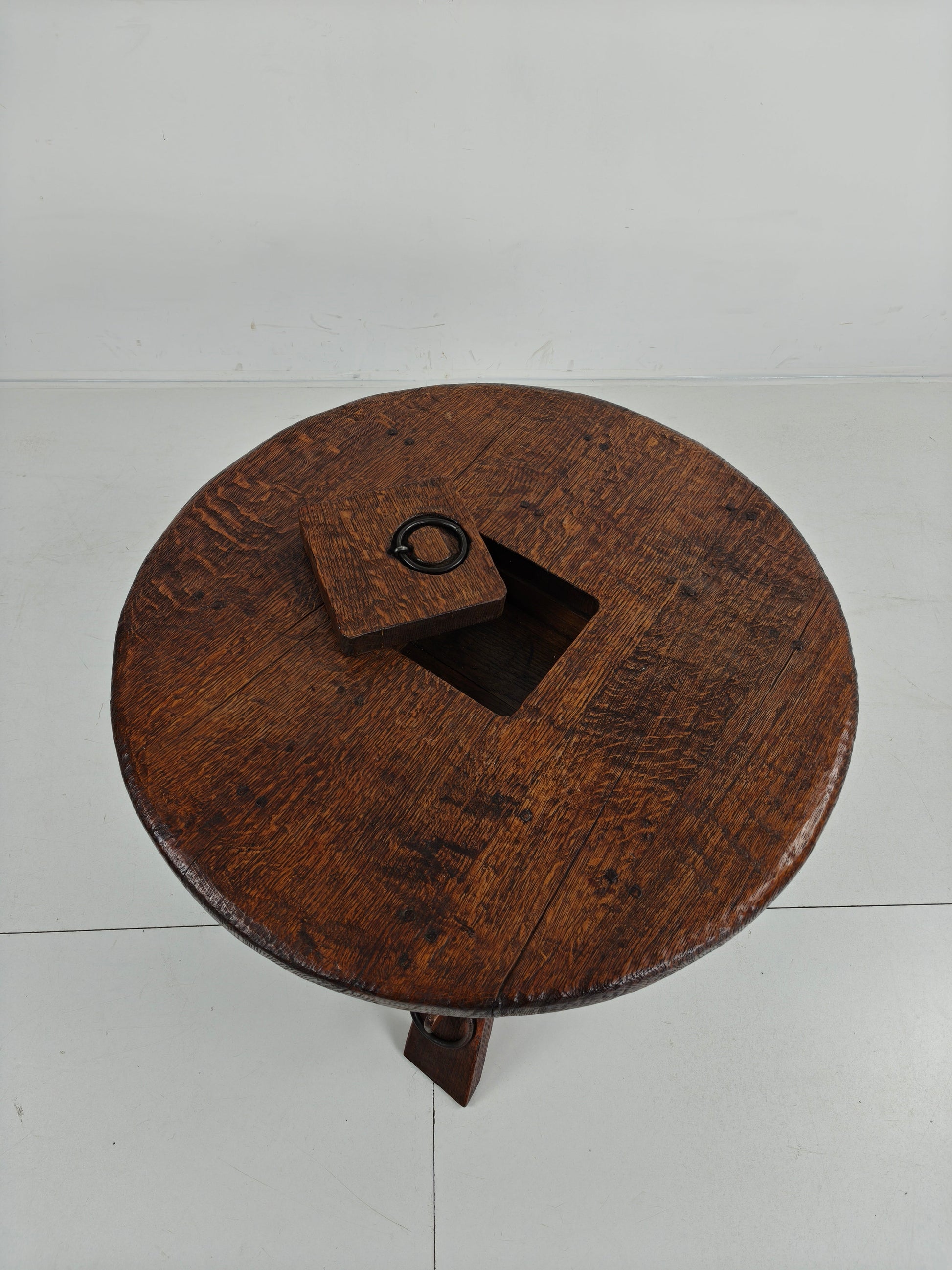 Rustic Oak Brutalist round Coffee table France 1960s Mid-20th Century Rustic Oak Brutalist round Coffee table France 1960s Mid-20th Century