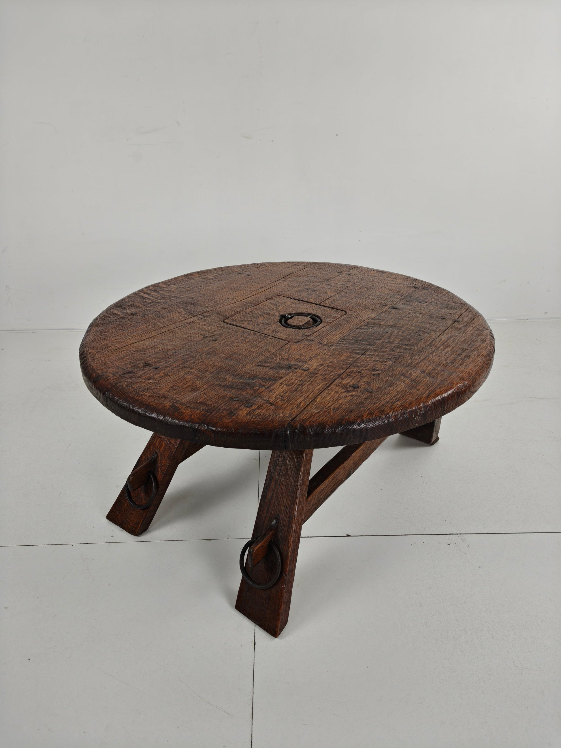 Rustic Oak Brutalist round Coffee table France 1960s Mid-20th Century Rustic Oak Brutalist round Coffee table France 1960s Mid-20th Century