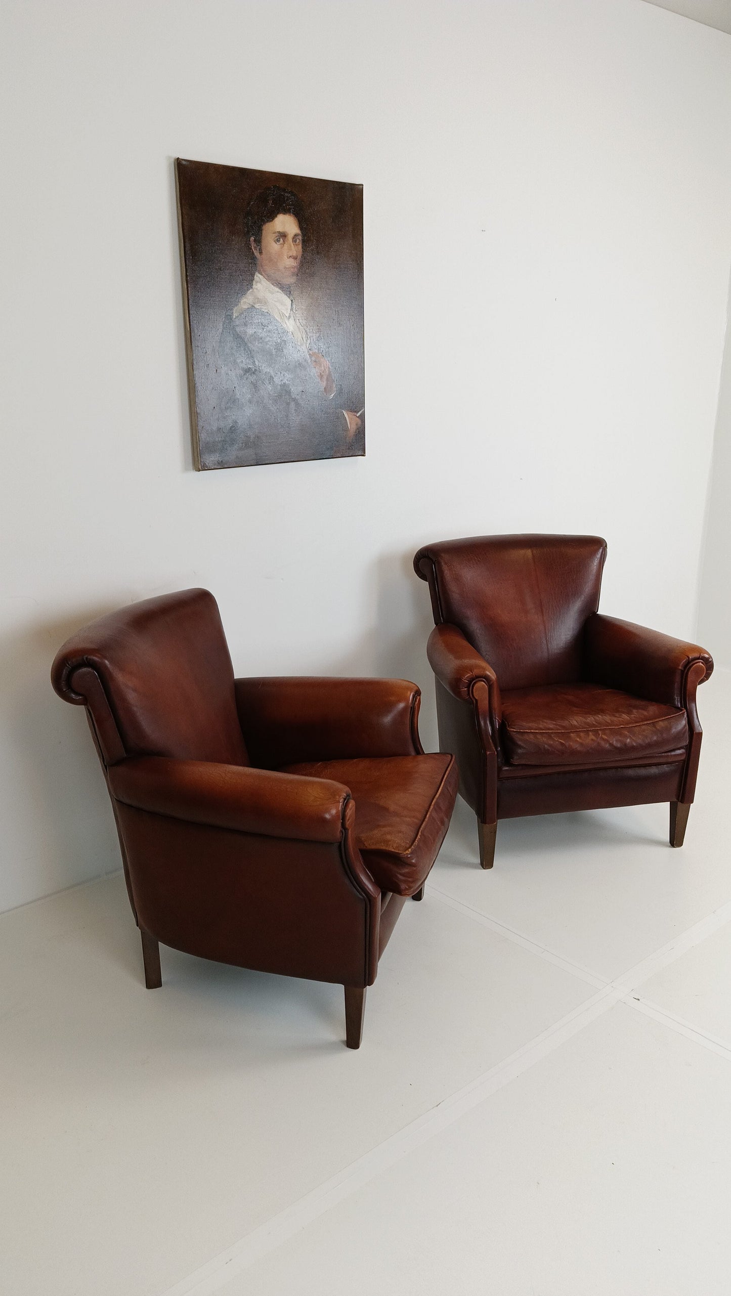 Set of Muylaert Sheep Leather Chairs Set of Muylaert Sheep Leather Chairs
