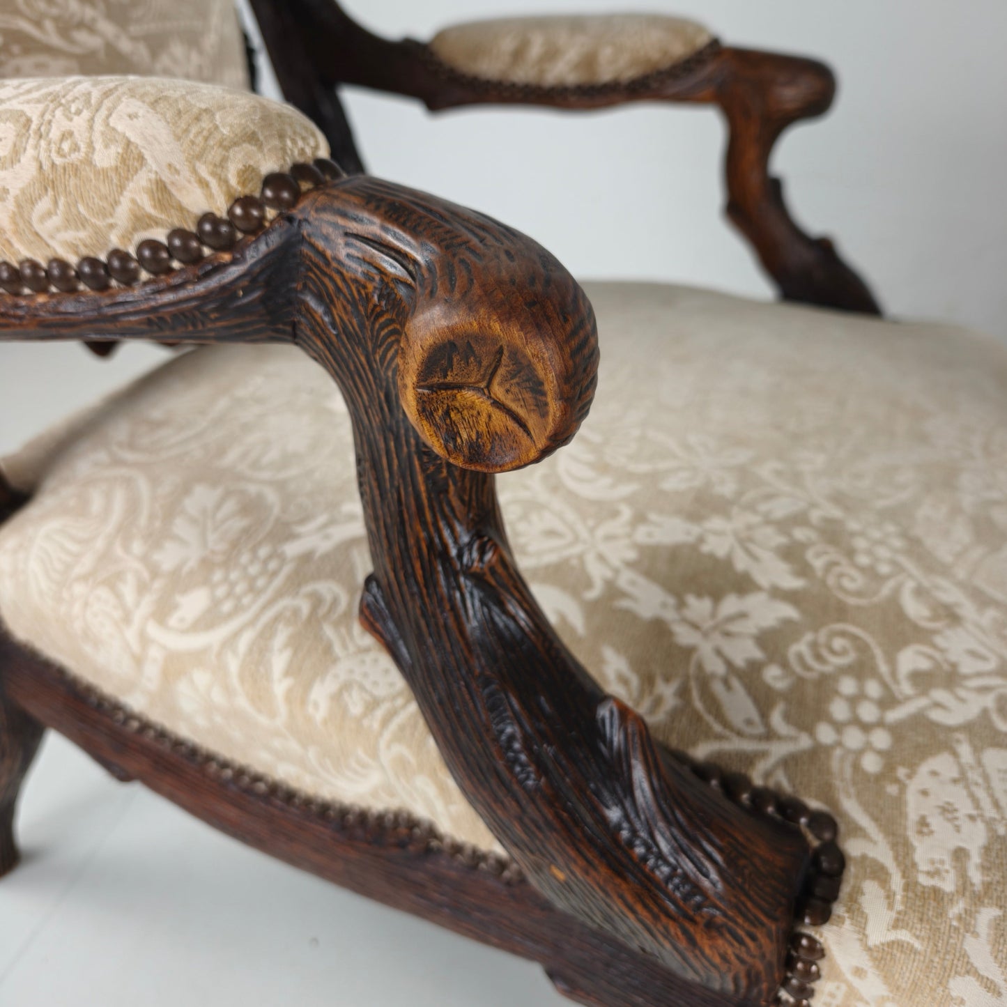 Set of Two Black Forest Style Armchairs by Horrix – 19th Century Set of Two Black Forest Style Armchairs by Horrix – 19th Century