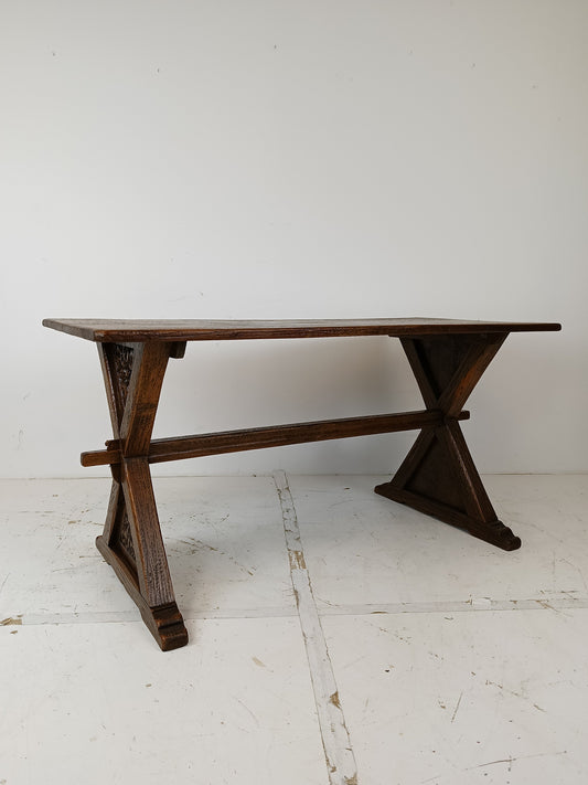 Small antique Dining Table Small antique Dining Table