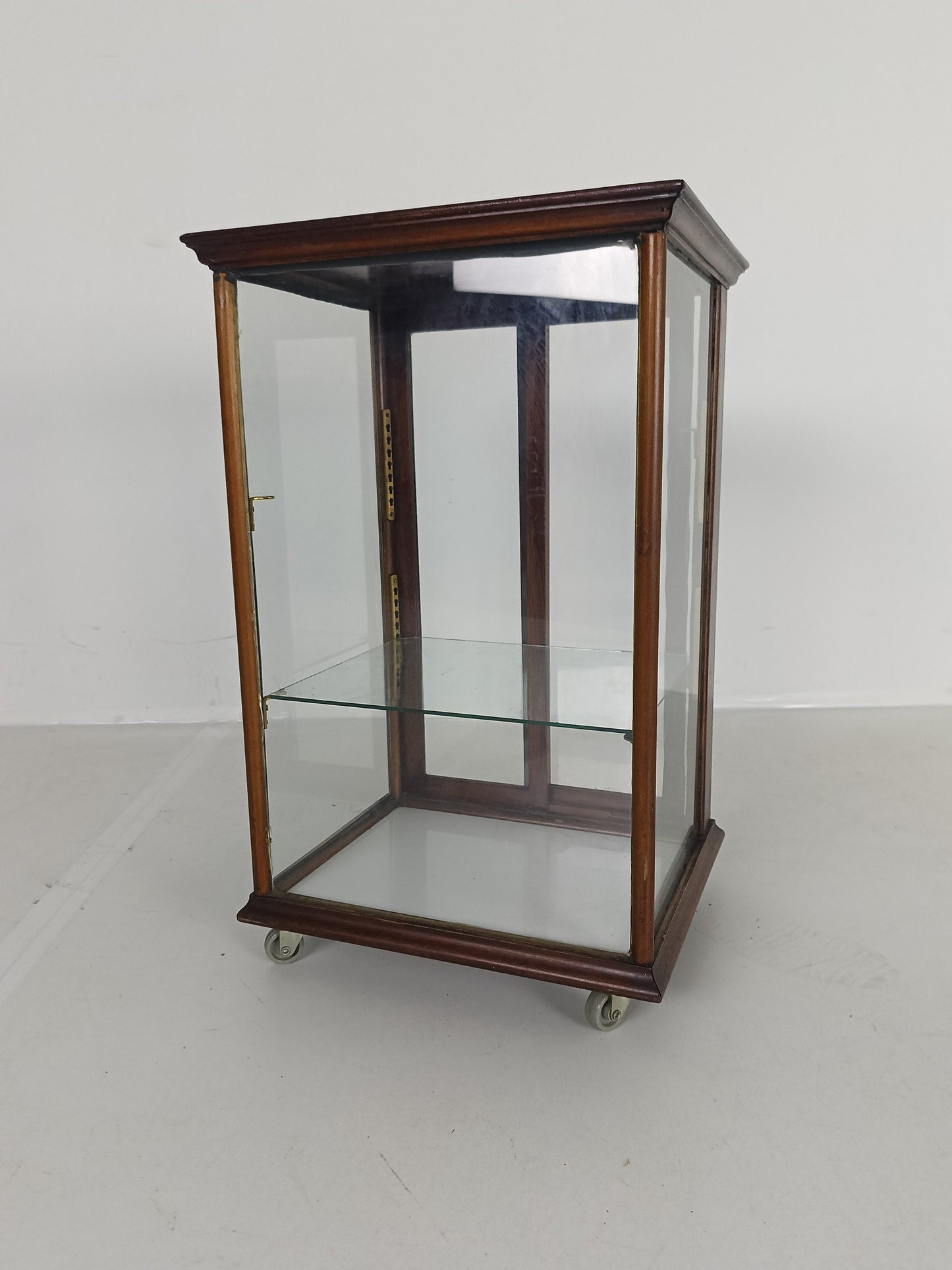 Small Display Cabinet Small Display Cabinet