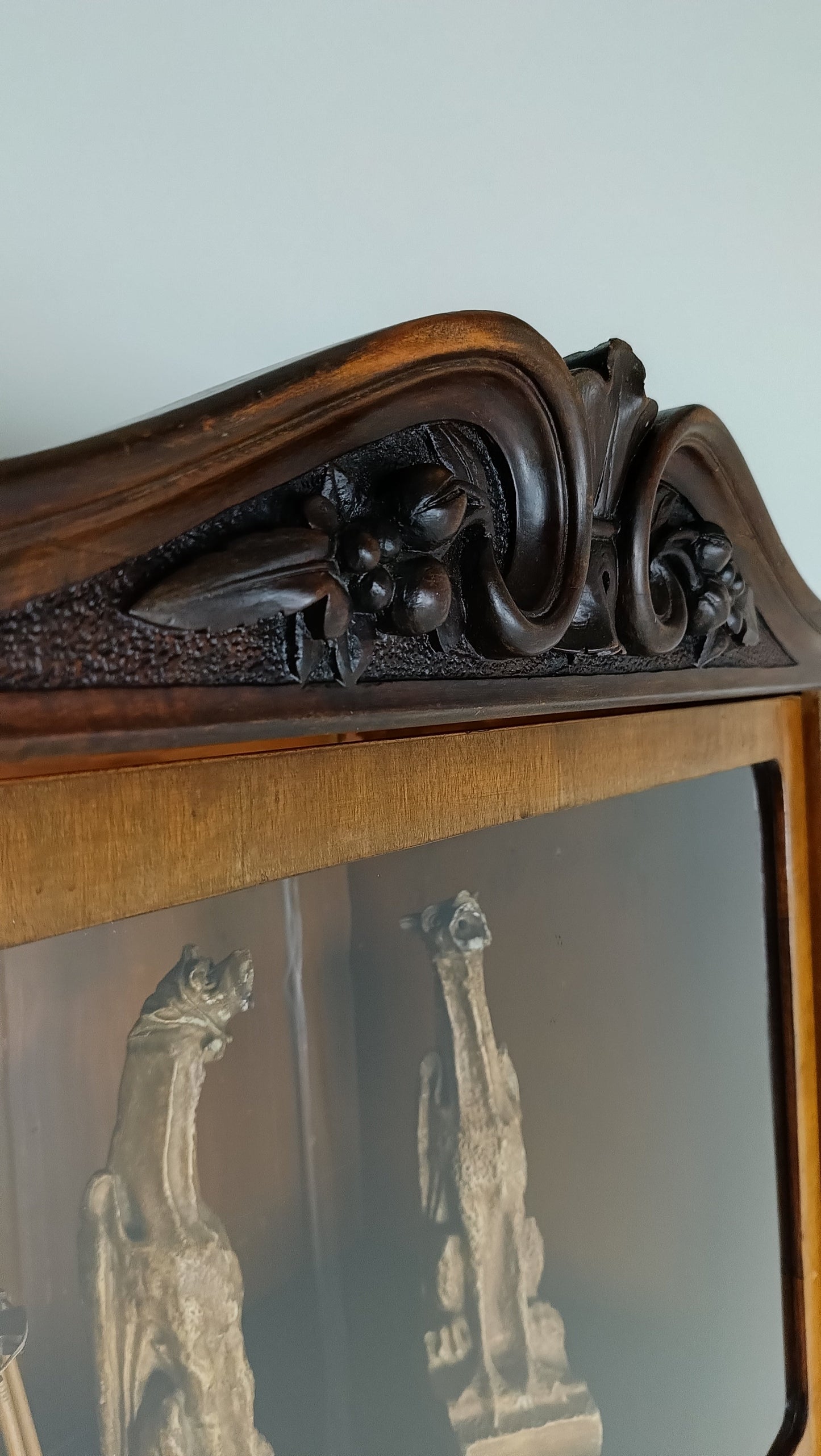 Stunning Antique Display Cabinet Stunning Antique Display Cabinet