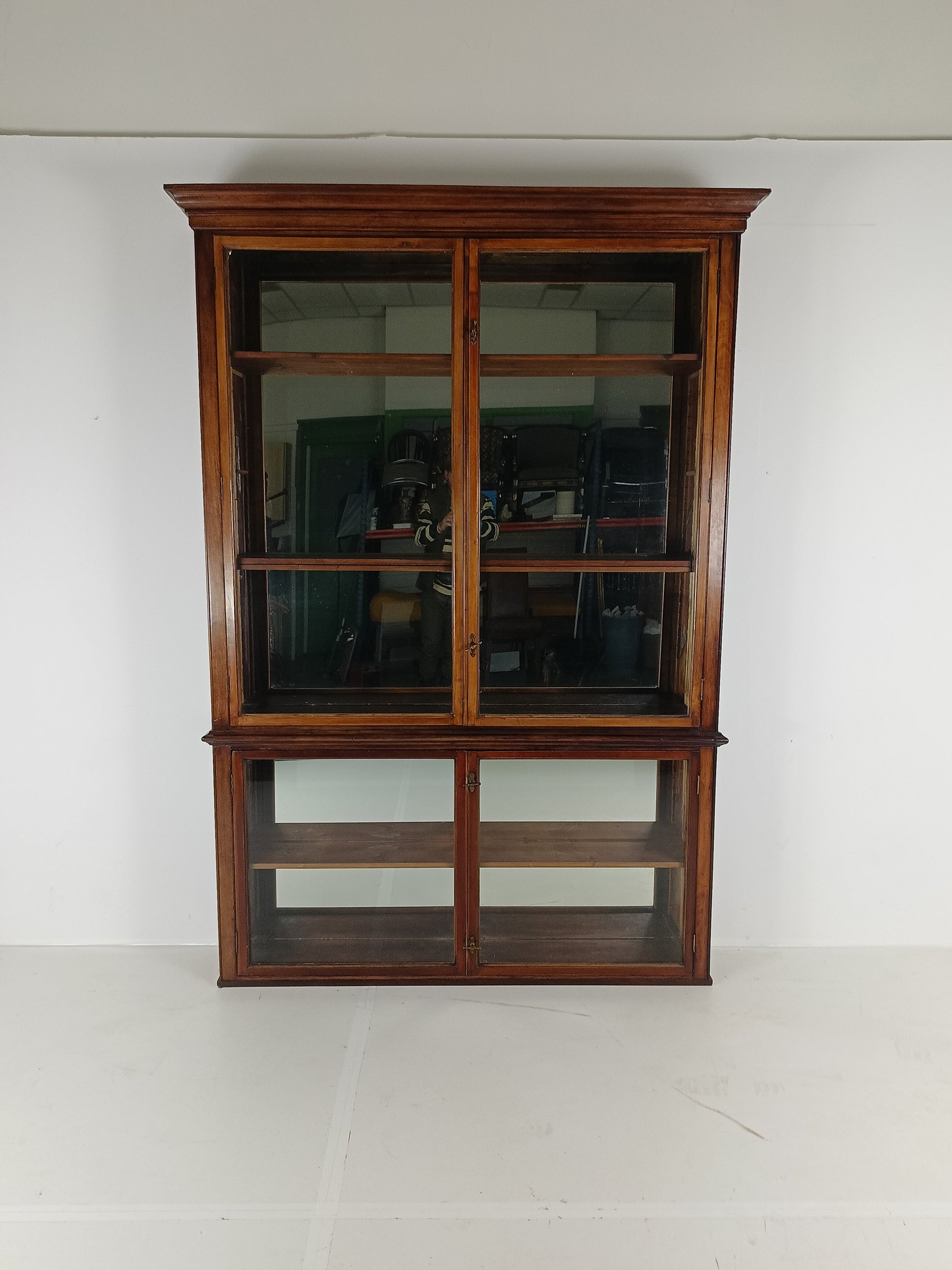Stunning Antique Mahogany Display Cabinet Stunning Antique Mahogany Display Cabinet