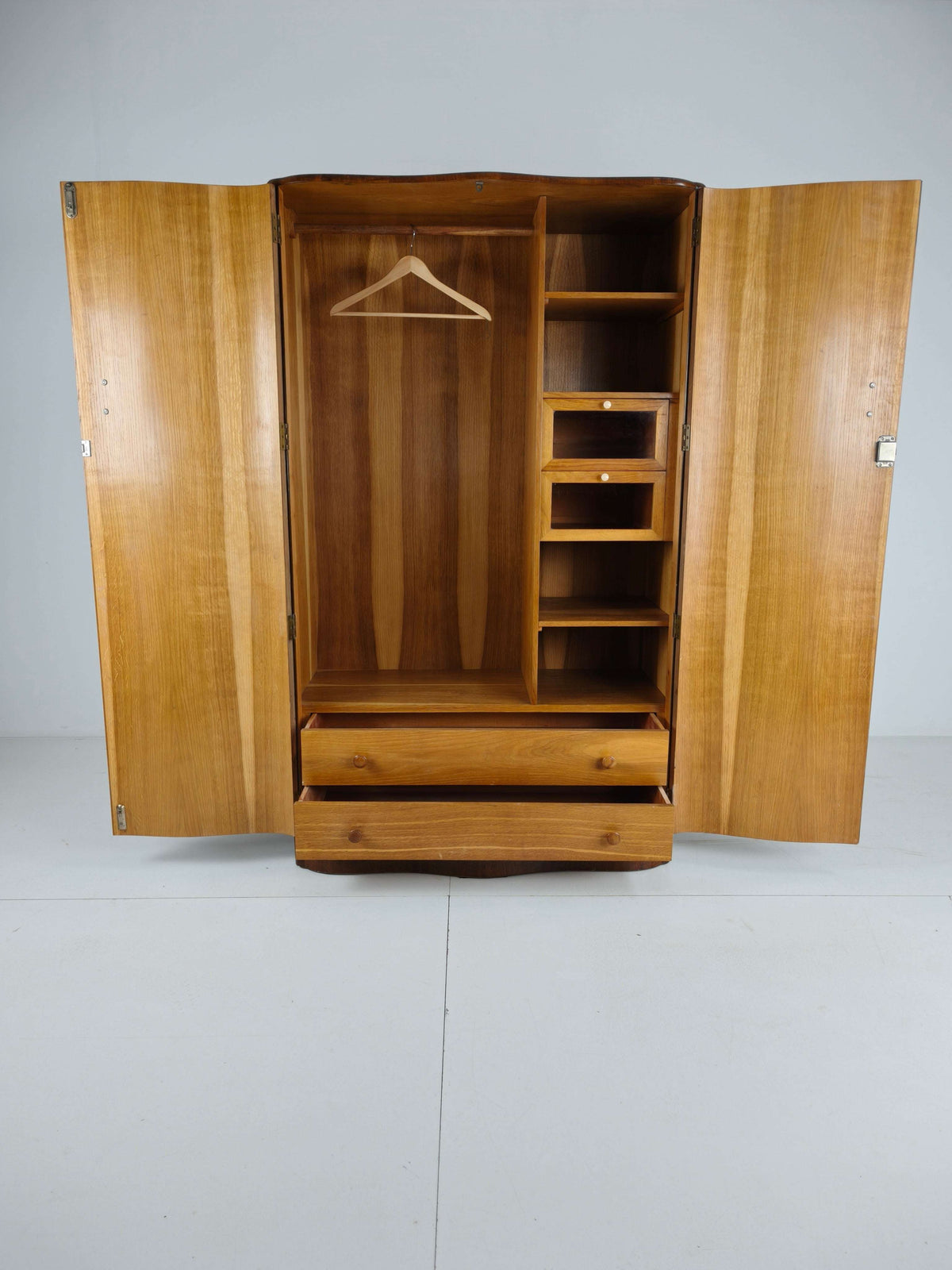 Stunning English Art Deco Burr Walnut Wardrobe – 1930s Stunning English Art Deco Burr Walnut Wardrobe – 1930s