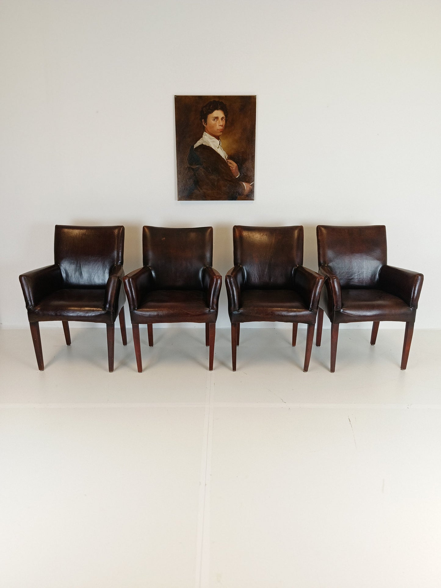 Stunning Sheep Leather Dining Chairs (set of 4 chairs) Stunning Sheep Leather Dining Chairs (set of 4 chairs)