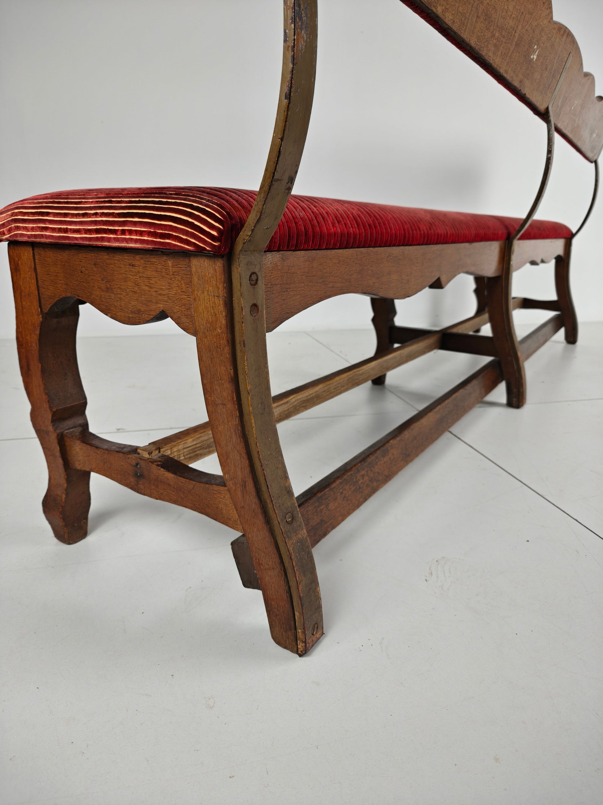Unique Early 20th Century Oak Hall / Dining Bench Unique Early 20th Century Oak Hall / Dining Bench