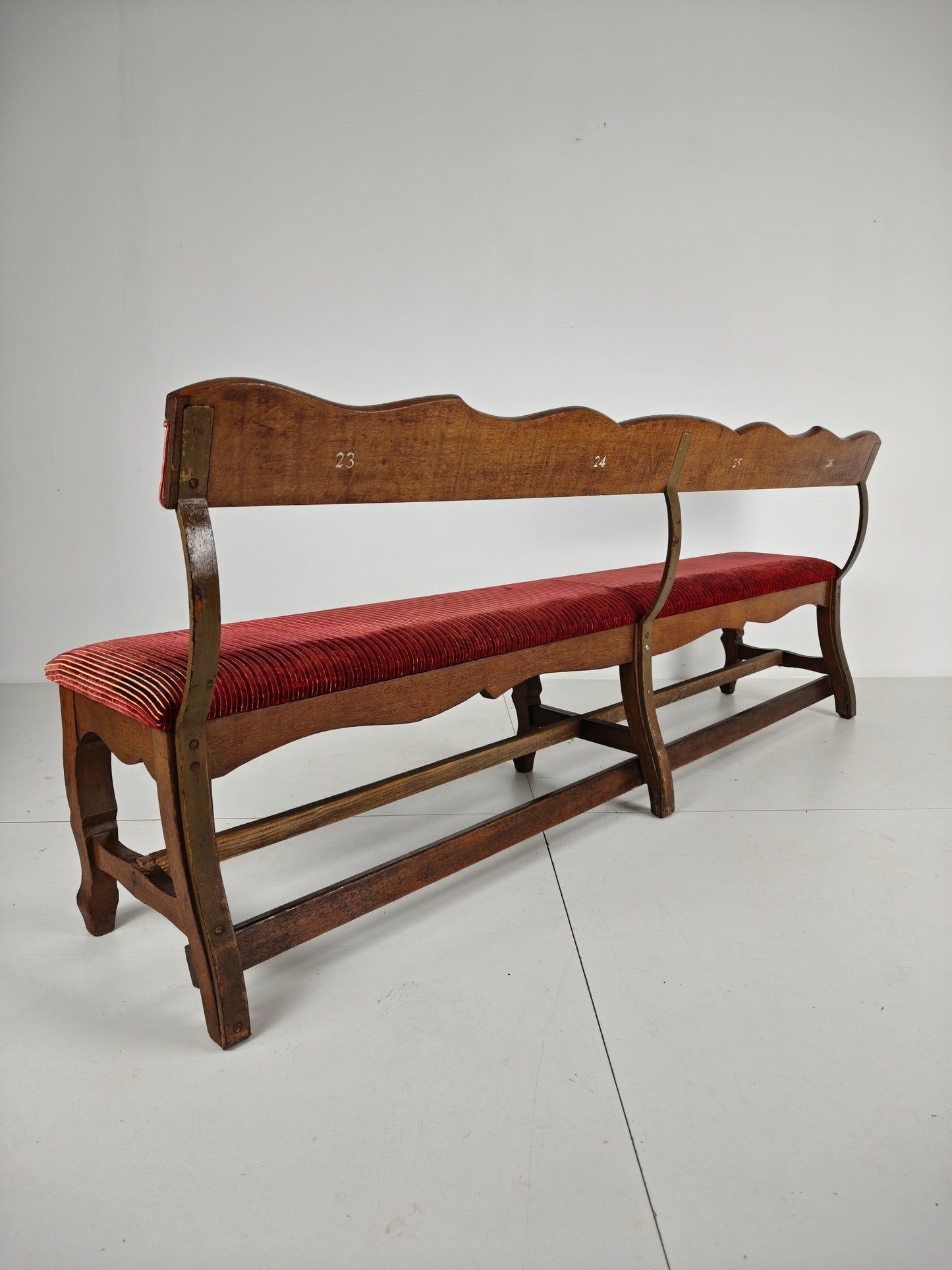 Unique Early 20th Century Oak Hall / Dining Bench Unique Early 20th Century Oak Hall / Dining Bench
