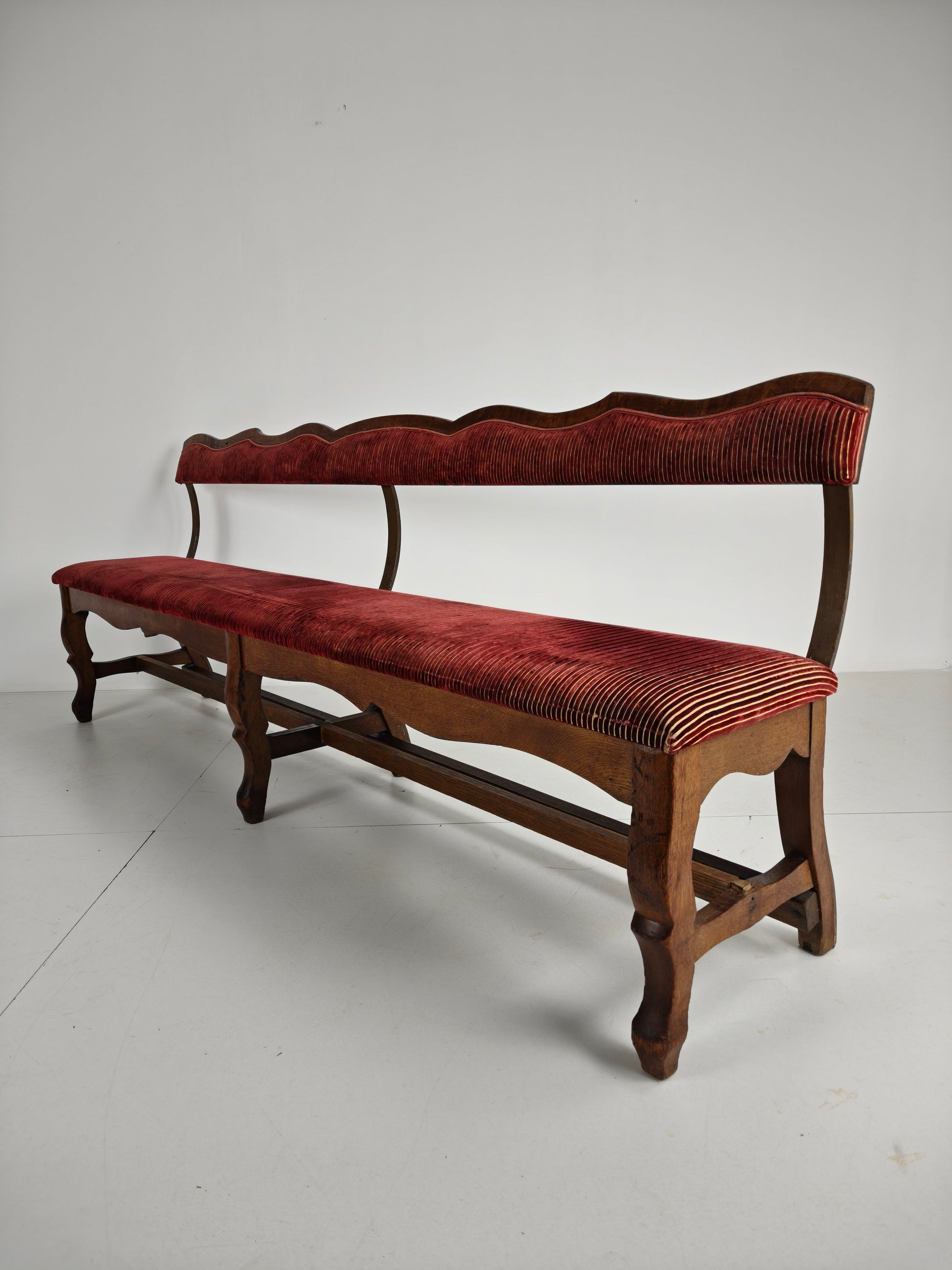 Unique Early 20th Century Oak Hall / Dining Bench Unique Early 20th Century Oak Hall / Dining Bench