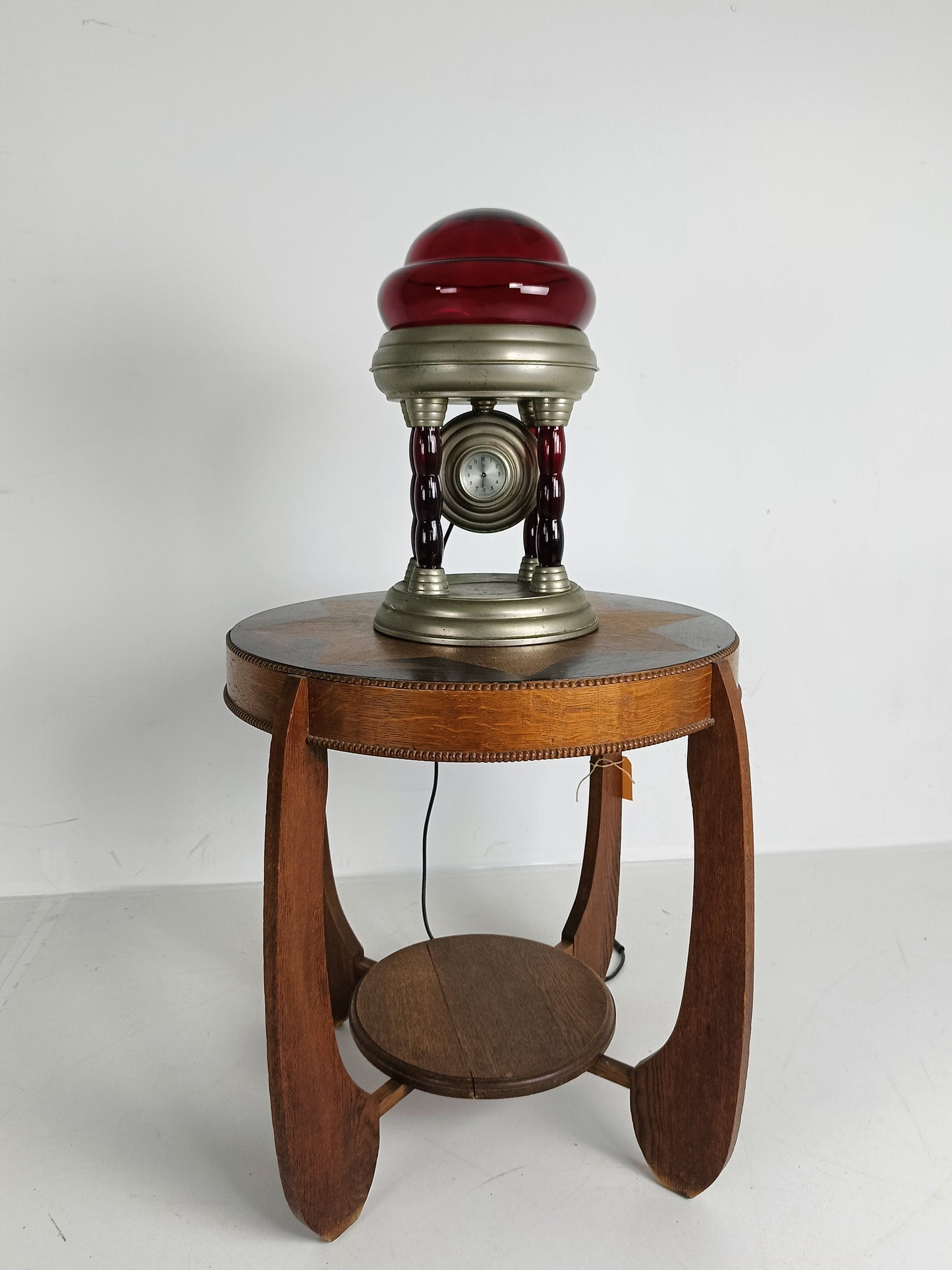 Unique Vintage Tin Lamp With Clockwork Unique Vintage Tin Lamp With Clockwork