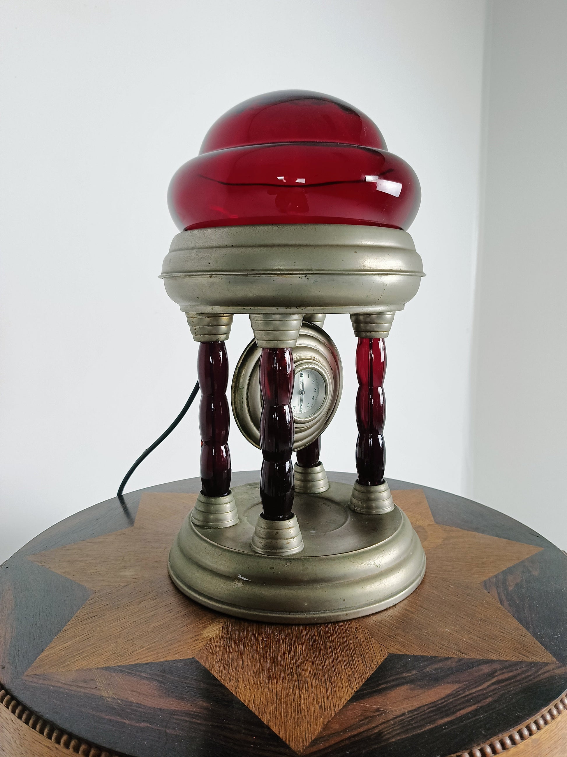 Unique Vintage Tin Lamp With Clockwork Unique Vintage Tin Lamp With Clockwork