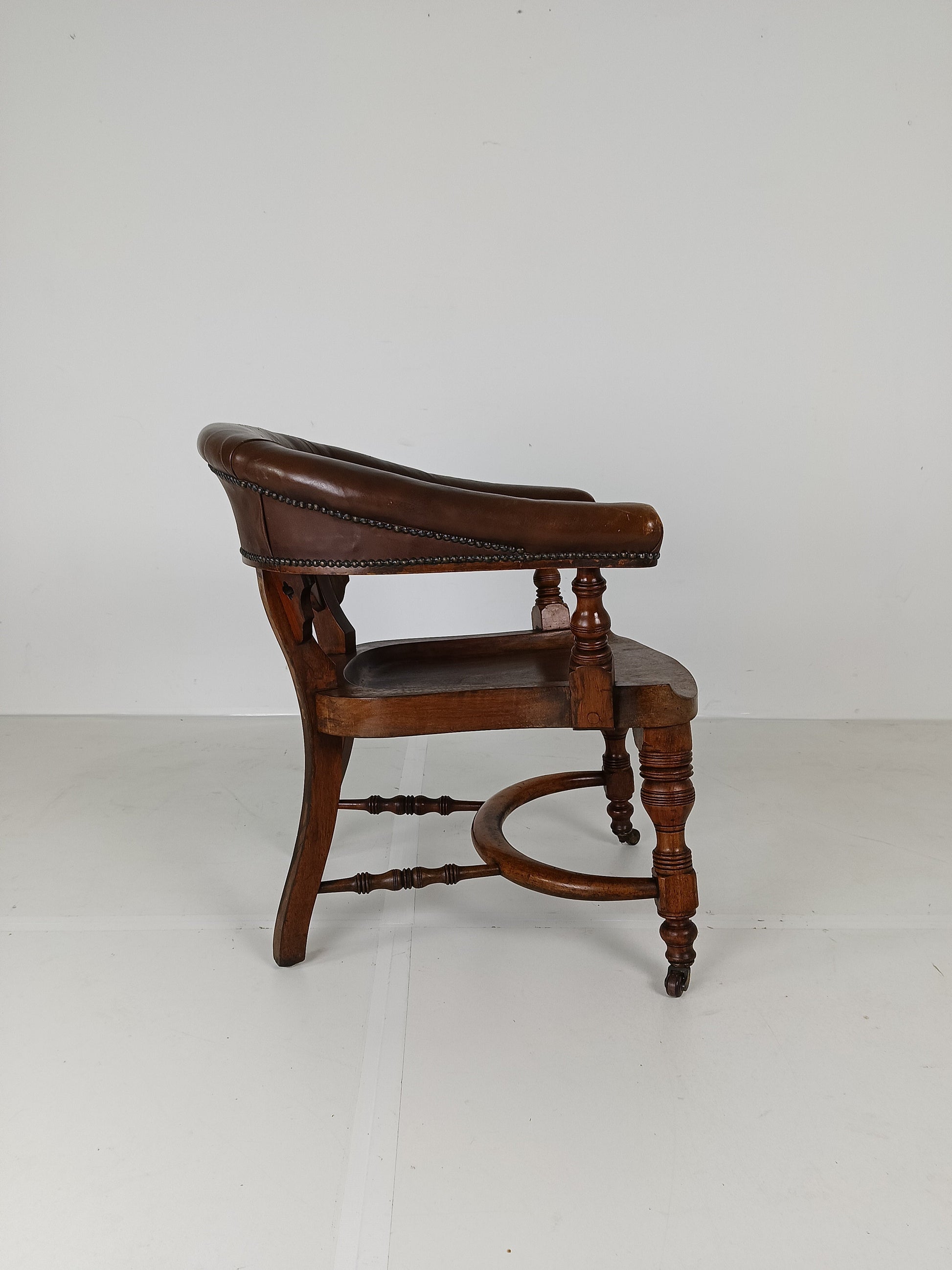 Victorian Mahogany Leather Desk Chair Victorian Mahogany Leather Desk Chair