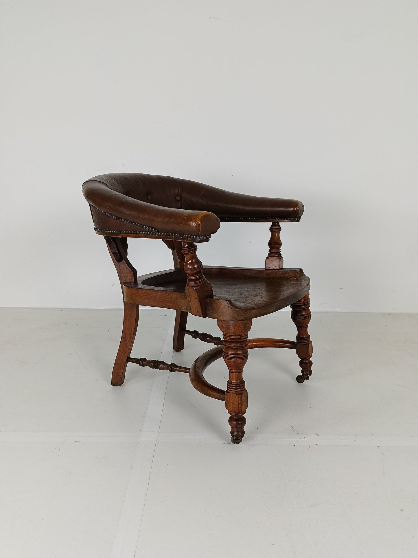 Victorian Mahogany Leather Desk Chair Victorian Mahogany Leather Desk Chair