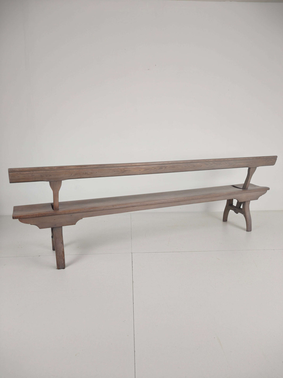 Victorian Pitch Pine Railway Bench – Rare Reversible Backrest Design Victorian Pitch Pine Railway Bench – Rare Reversible Backrest Design