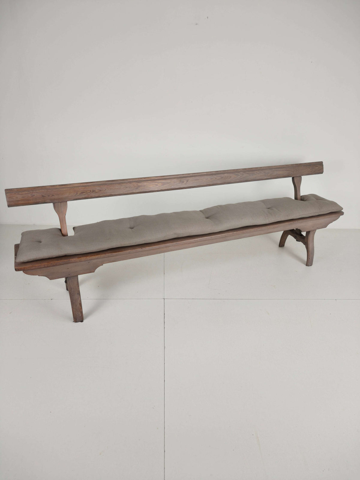 Victorian Pitch Pine Railway Bench – Rare Reversible Backrest Design Victorian Pitch Pine Railway Bench – Rare Reversible Backrest Design