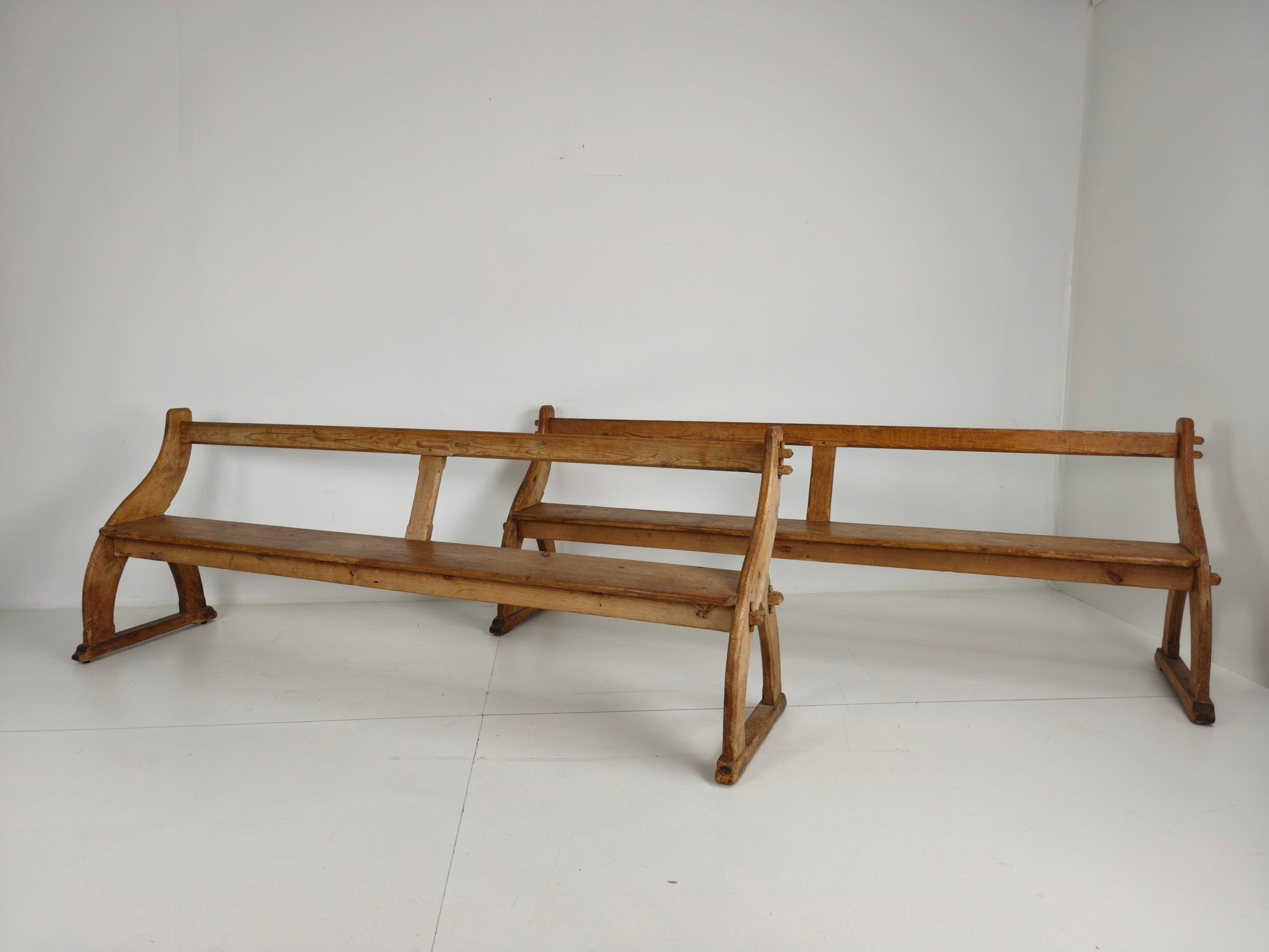 Victorian Pitch Pine School Benches – Circa 1900, England Victorian Pitch Pine School Benches – Circa 1900, England
