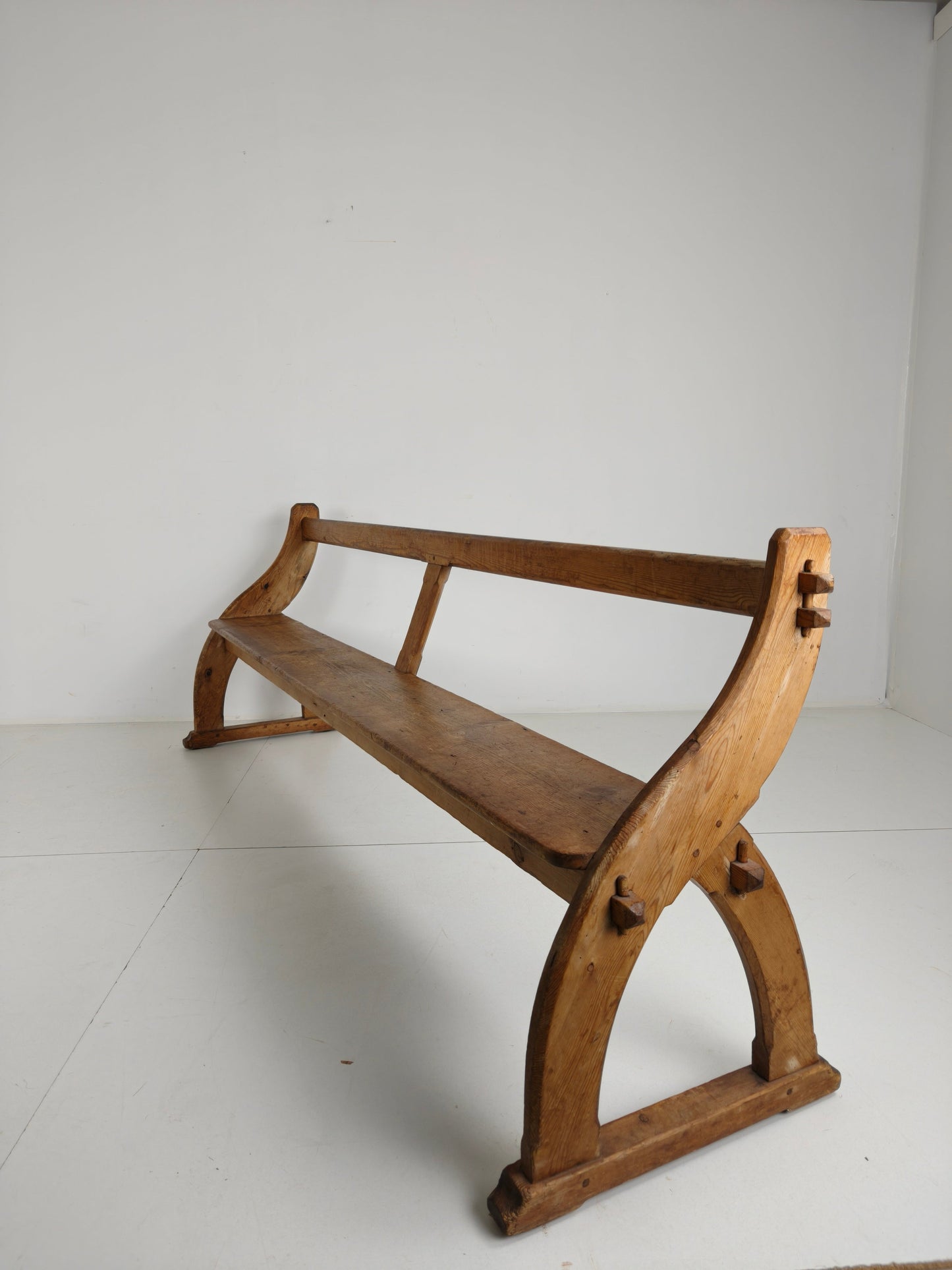 Victorian Pitch Pine School Benches – Circa 1900, England Victorian Pitch Pine School Benches – Circa 1900, England