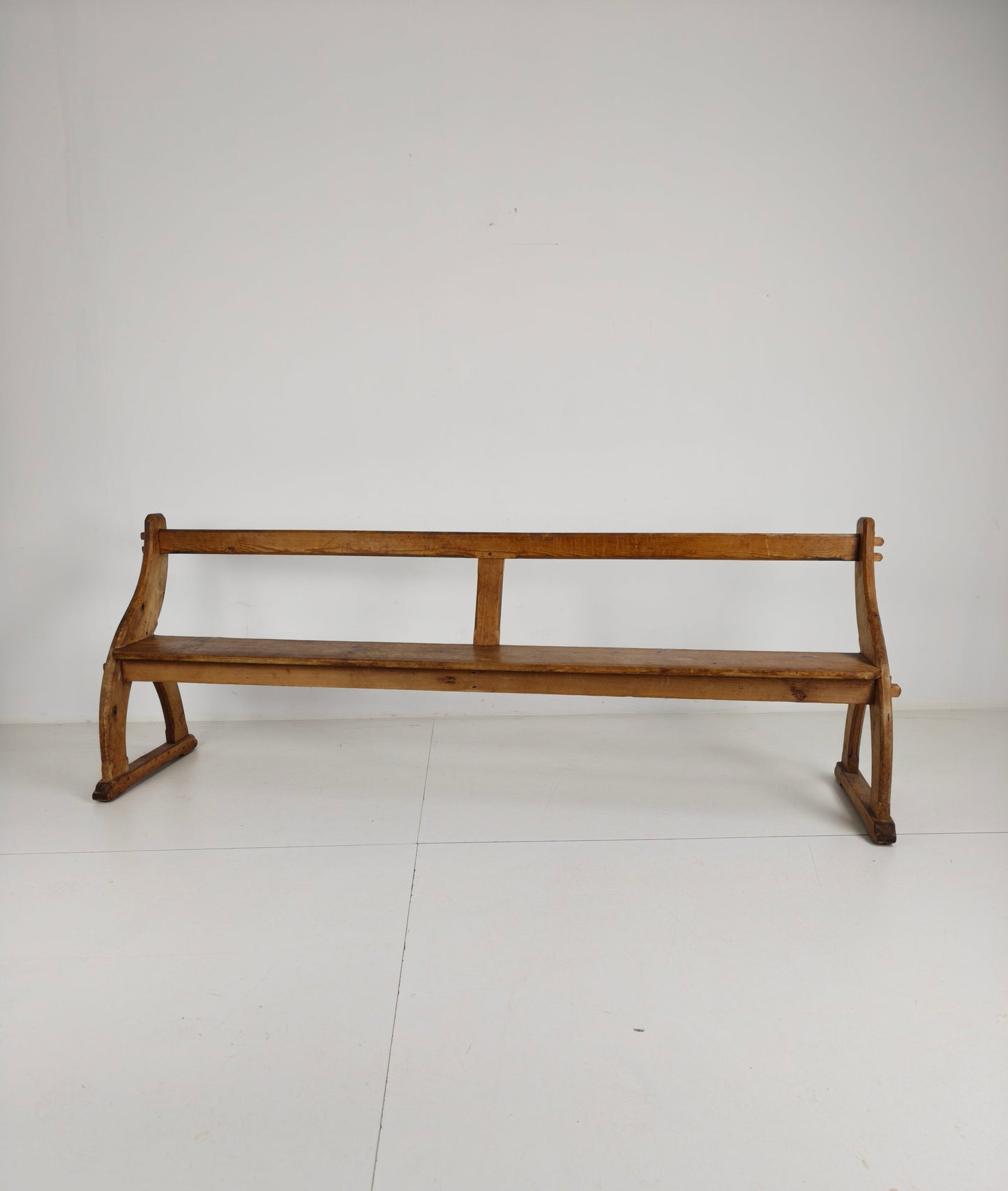 Victorian Pitch Pine School Benches – Circa 1900, England Victorian Pitch Pine School Benches – Circa 1900, England