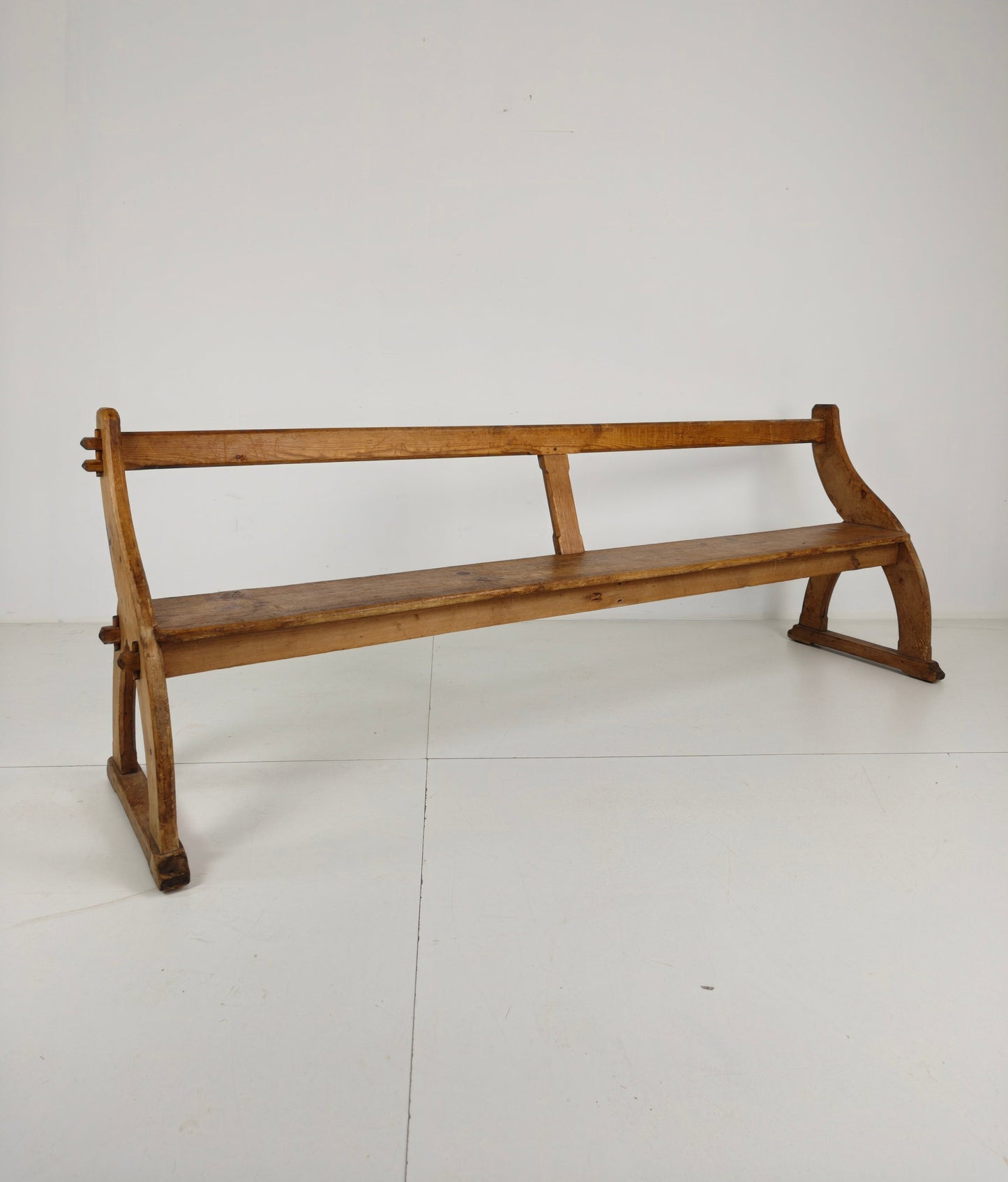Victorian Pitch Pine School Benches – Circa 1900, England Victorian Pitch Pine School Benches – Circa 1900, England