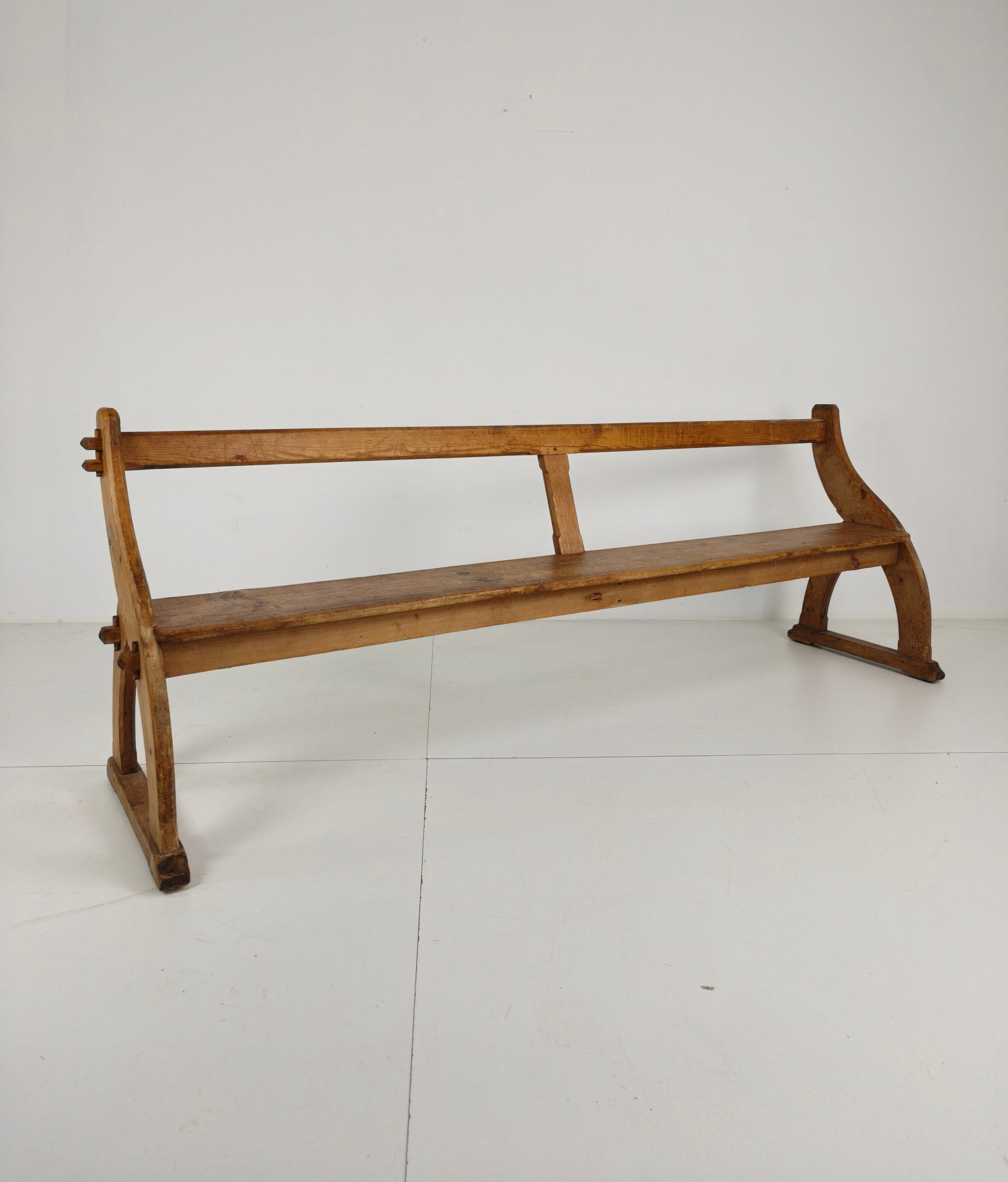 Victorian Pitch Pine School Benches – Circa 1900, England Victorian Pitch Pine School Benches – Circa 1900, England