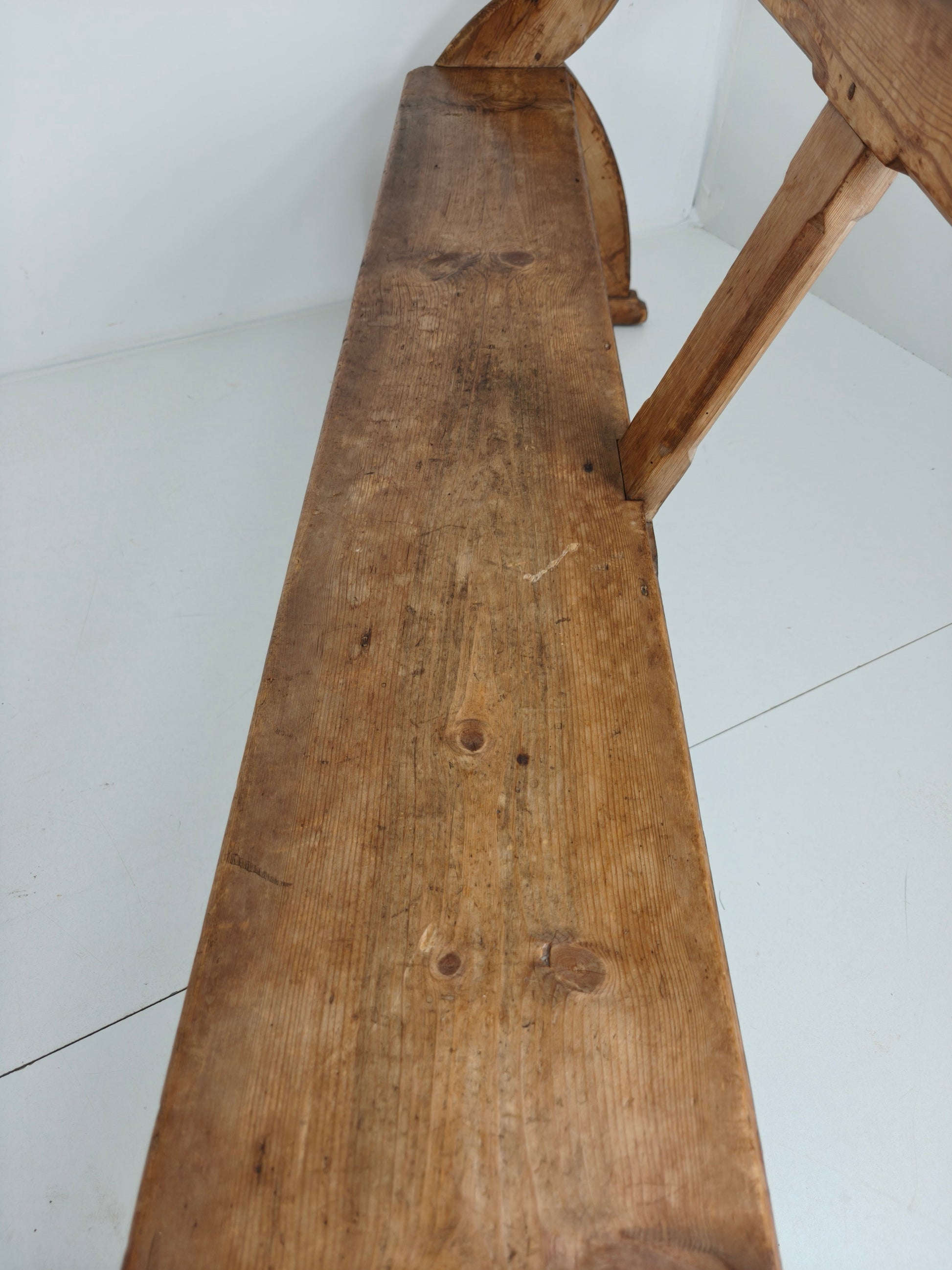 Victorian Pitch Pine School Benches – Circa 1900, England Victorian Pitch Pine School Benches – Circa 1900, England