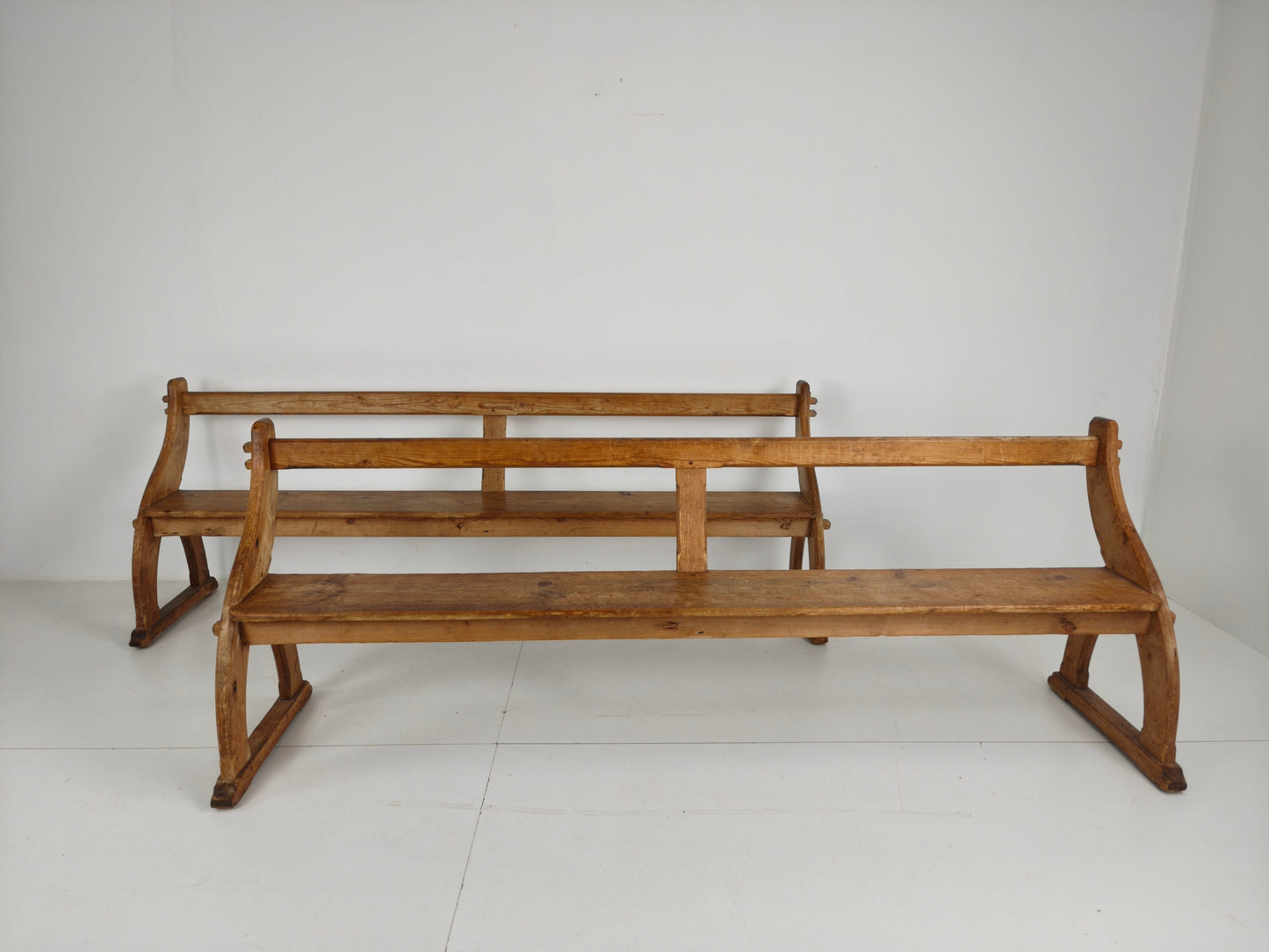 Victorian Pitch Pine School Benches – Circa 1900, England Victorian Pitch Pine School Benches – Circa 1900, England