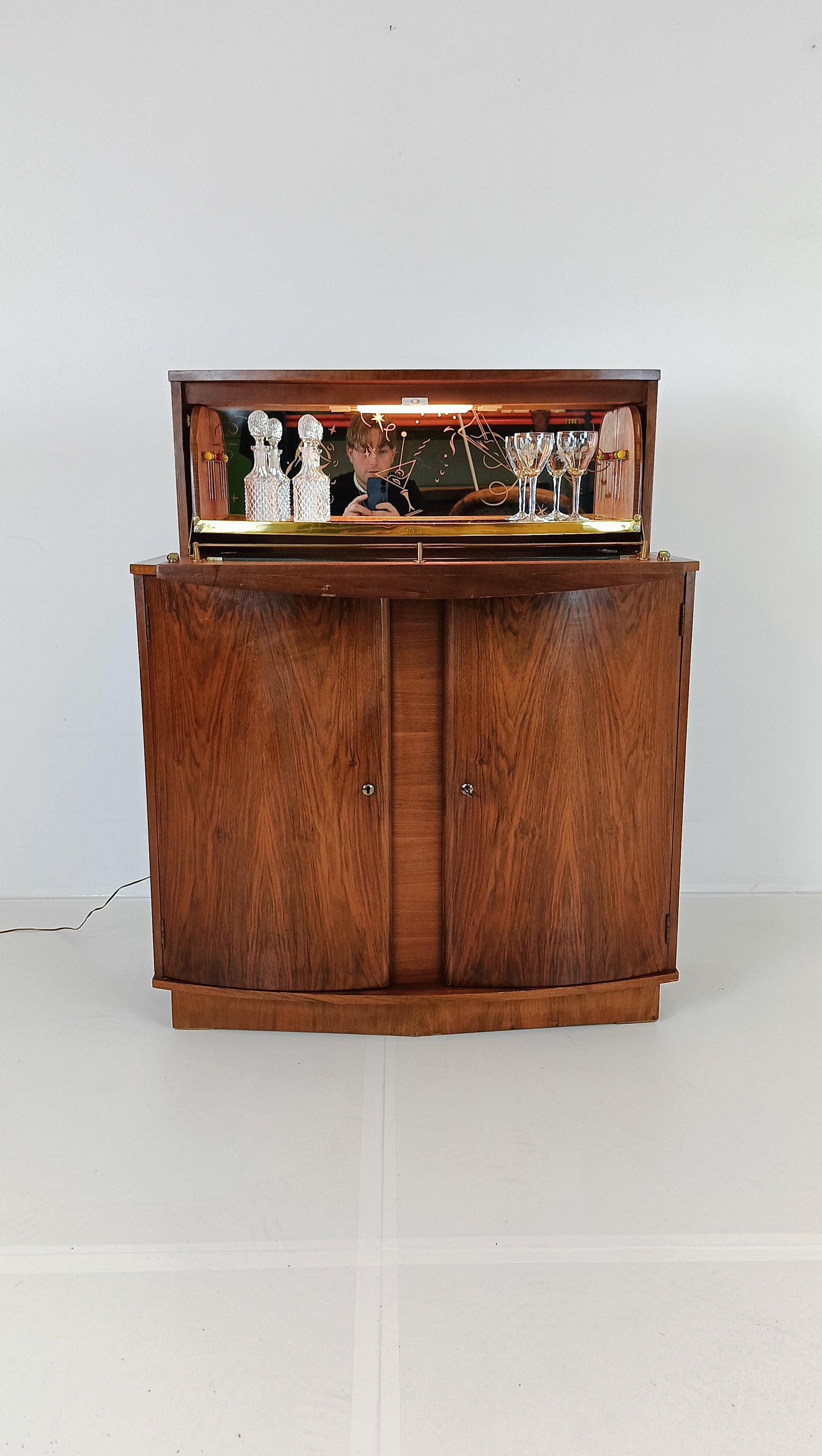 Vintage Cocktail Bar "Surline" George Serlin And Sons Vintage Cocktail Bar "Surline" George Serlin And Sons