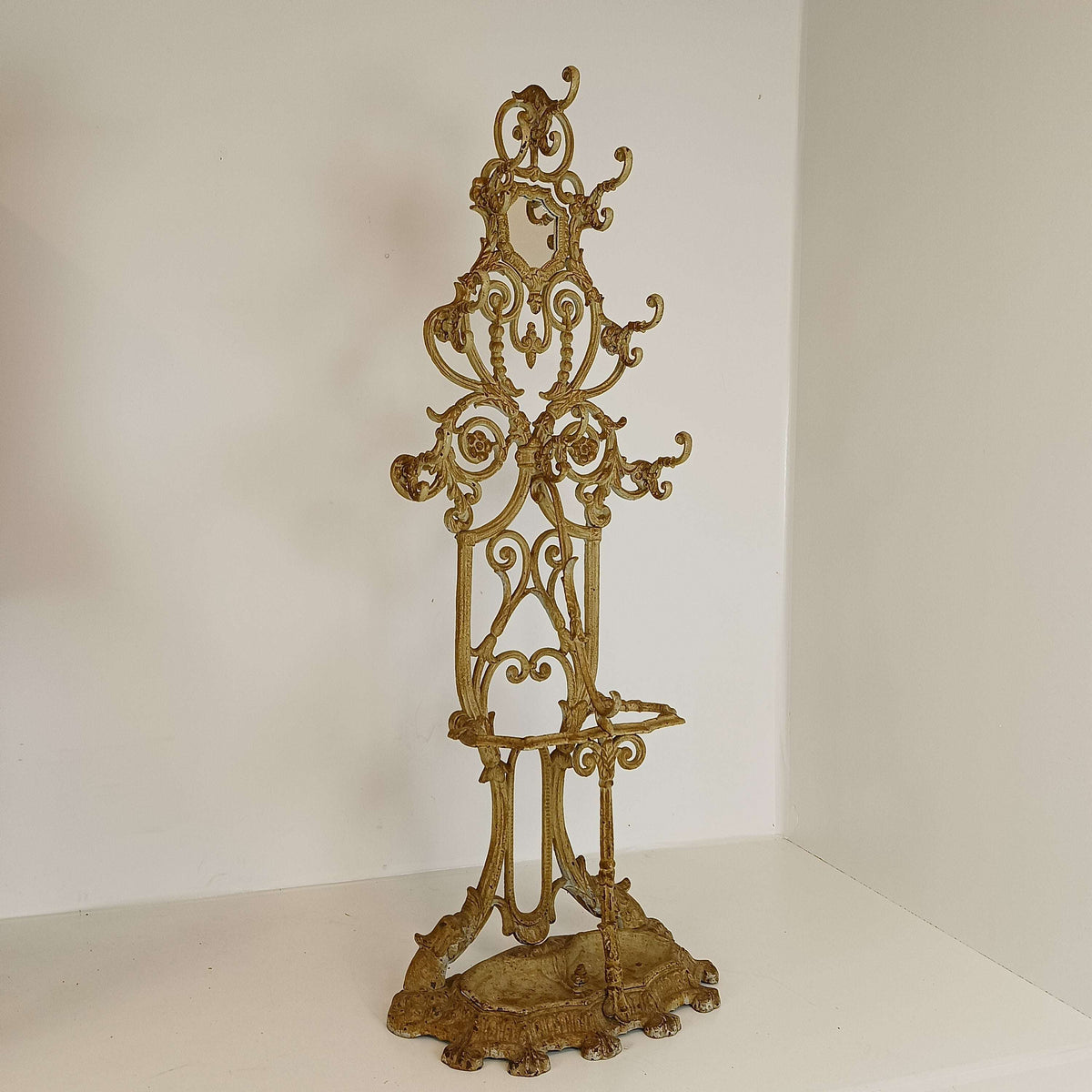 Wonderful Antique Cast Iron Coatrack Wonderful Antique Cast Iron Coatrack