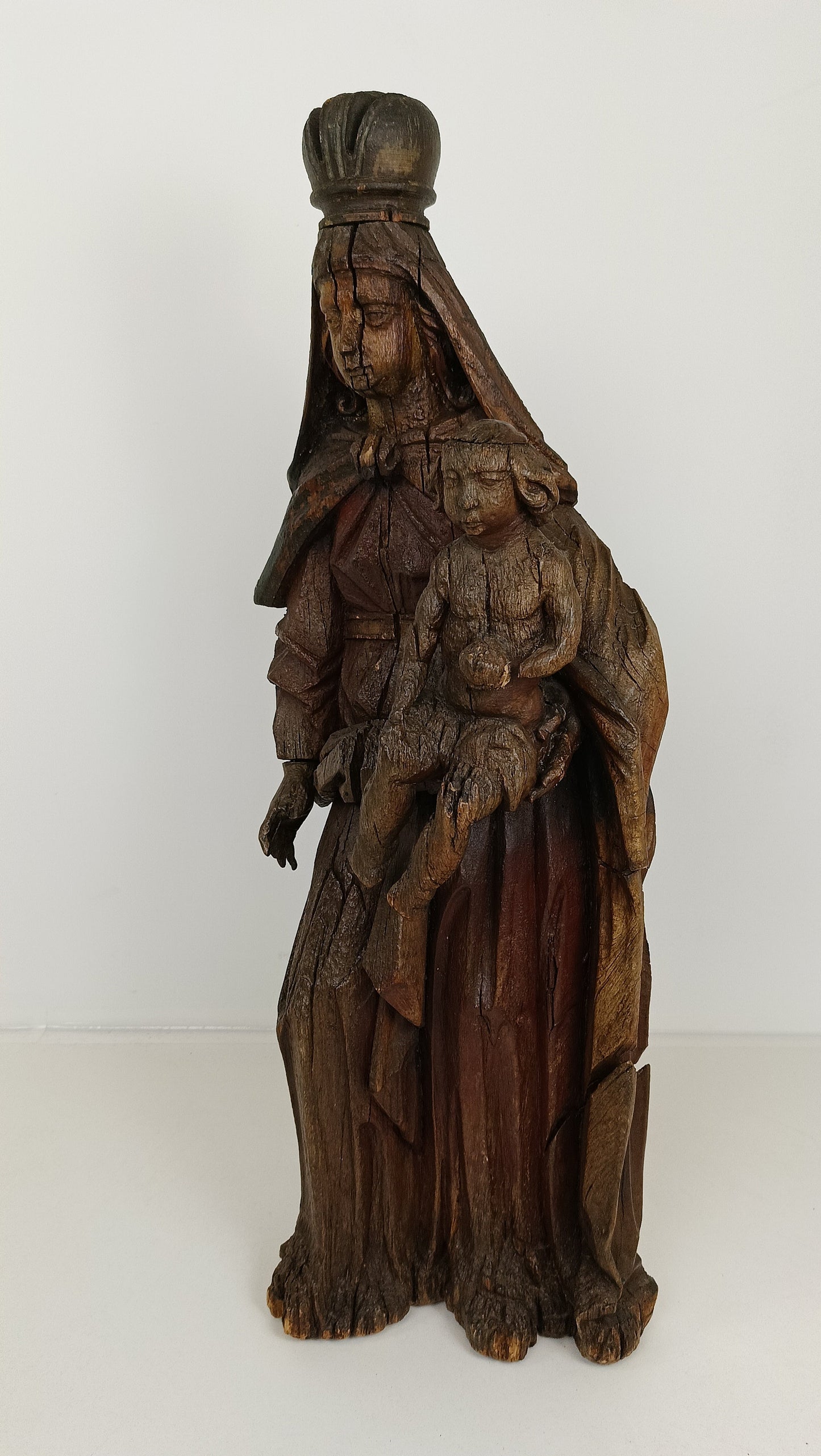 Wooden Statue Of Virgin Mary With Jesus Wooden Statue Of Virgin Mary With Jesus